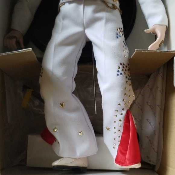 Elvis Presley doll - Picture 4 of 8